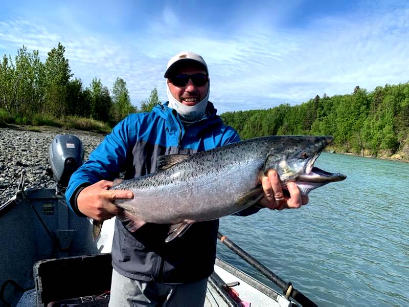https://russellfishingcompany.com/alaska-fishing-lodges/anglers-haven/i/anglers-haven-kasilof-big-catch.jpg